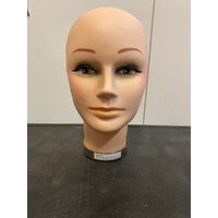 Mannequin Head Female - No discounts