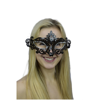 BLACK AND SILVER MASK 